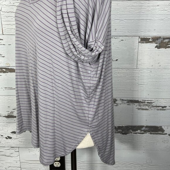 CABI Plum Tee in Pewter Stripe (Gray/Purple) Long Sleeve Sz S #4376 EUC - Picture 3 of 5